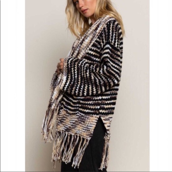 Fringe Cardigan - Picture 2 of 5